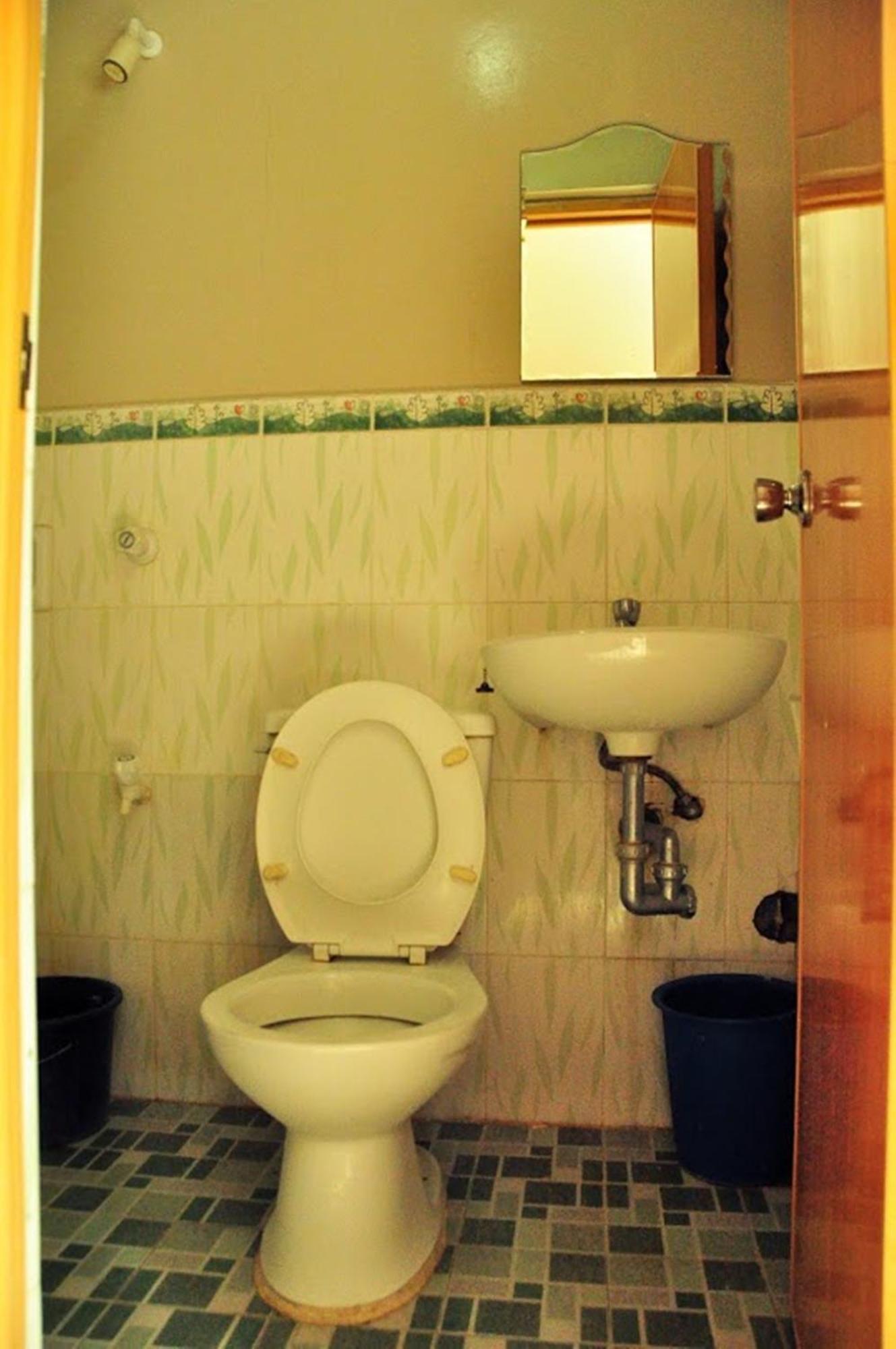 Gv Hotel - Talisay City Exteriör bild