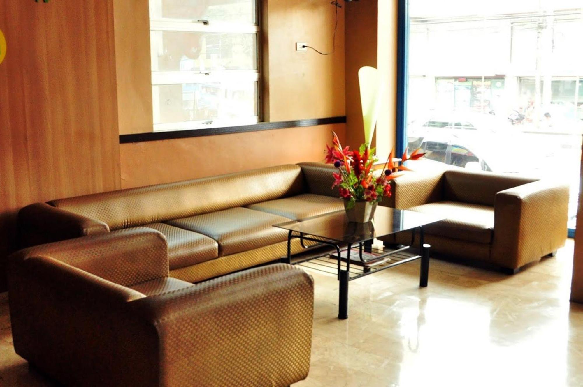 Gv Hotel - Talisay City Exteriör bild