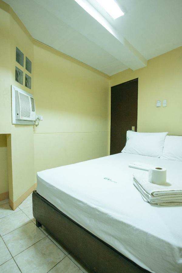 Gv Hotel - Talisay City Exteriör bild