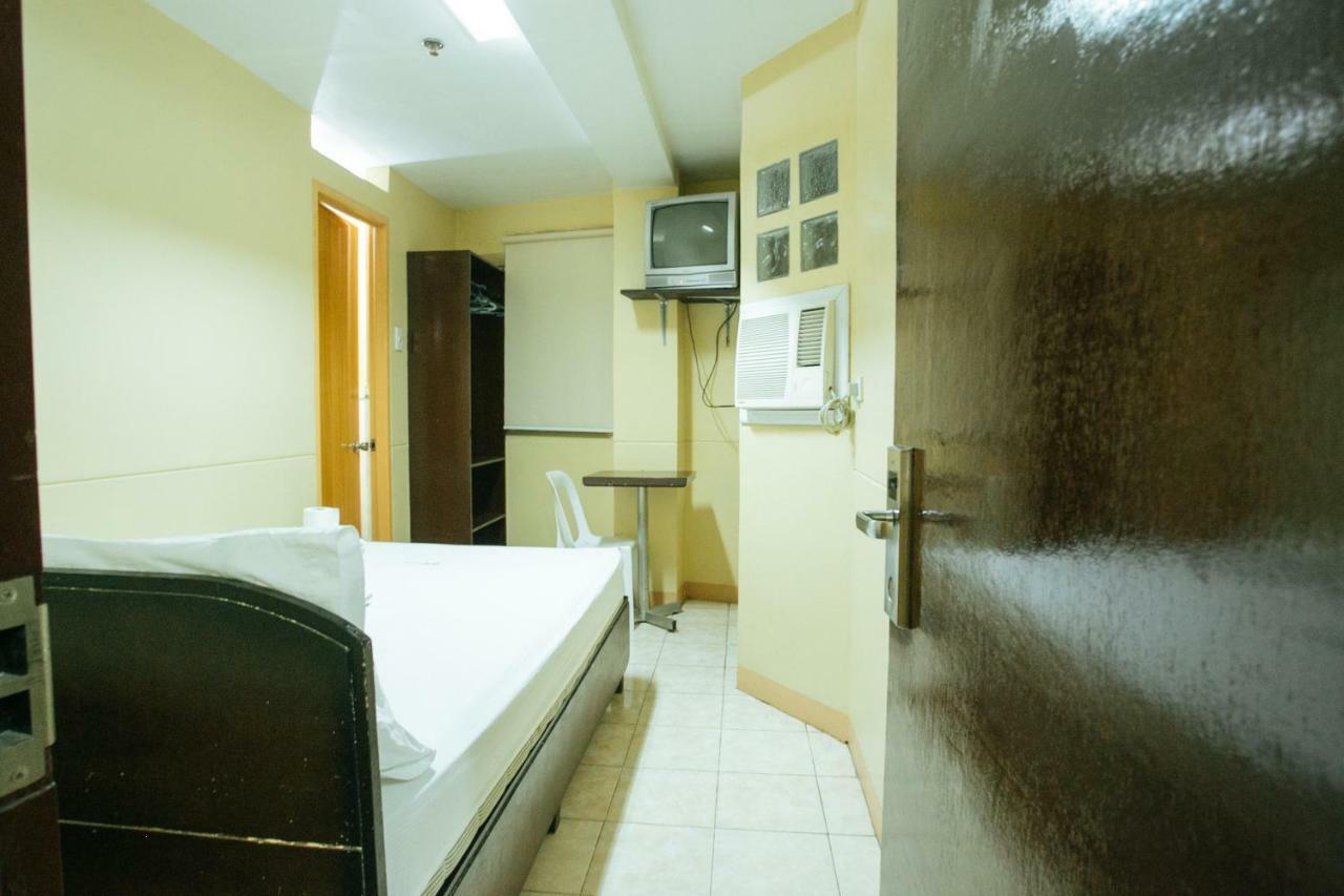 Gv Hotel - Talisay City Exteriör bild