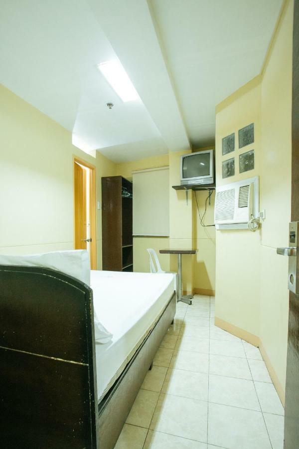 Gv Hotel - Talisay City Exteriör bild