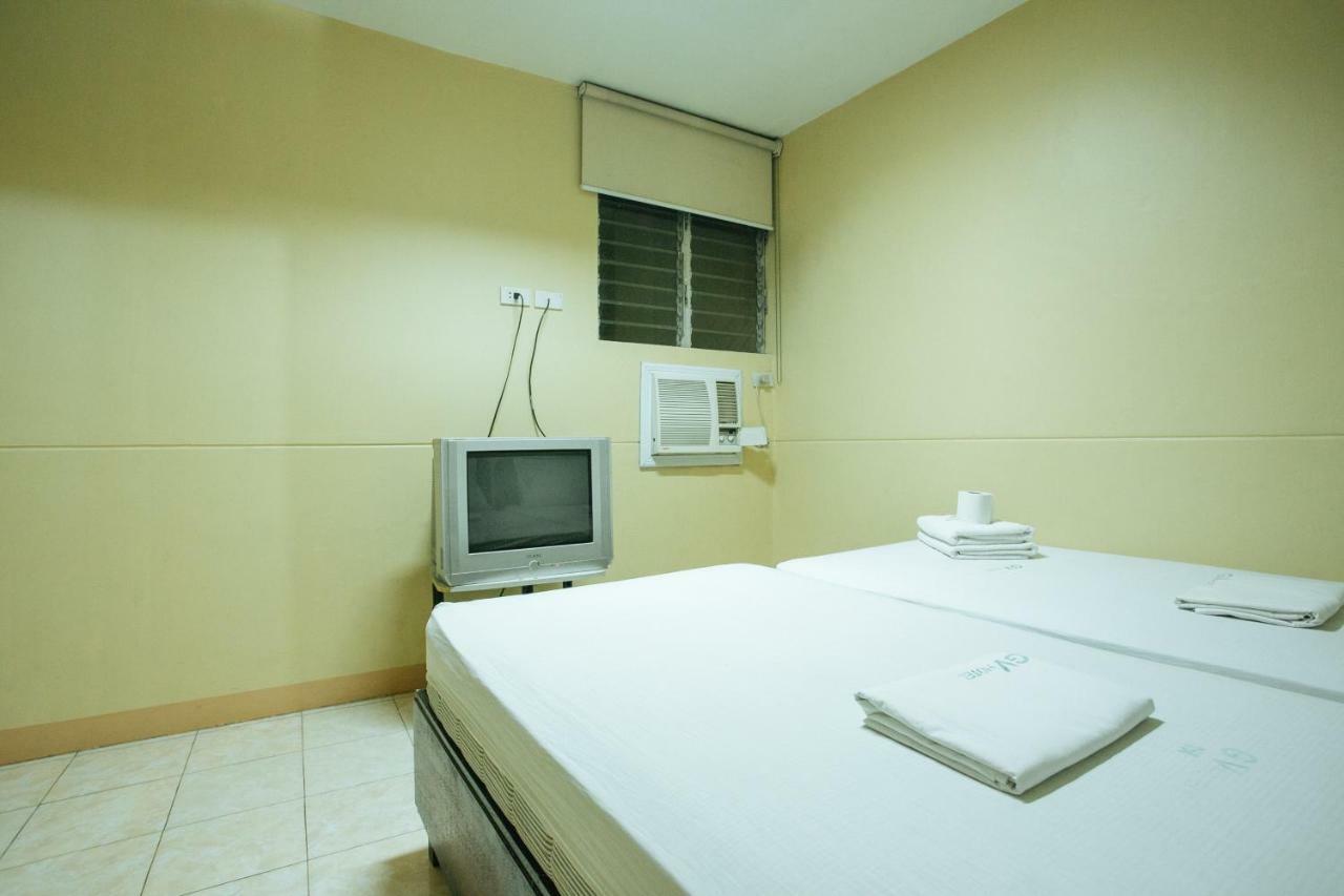 Gv Hotel - Talisay City Exteriör bild